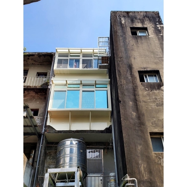 鋁合金採光罩＆玻璃厔