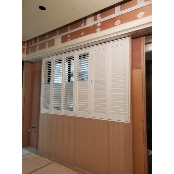 百葉窗-富立鋁門窗行