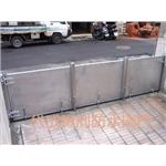 車道不鏽鋼擺動閘門 - 聯新鋁業有限公司