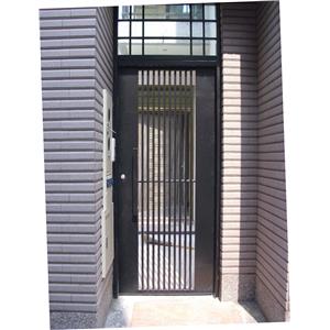 烤漆車庫門 , 鴻仁金屬建材有限公司