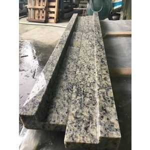 踢腳板梯框 世貿金麻,新東大理石股份有限公司