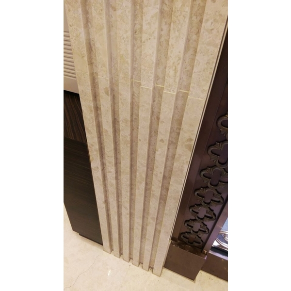 造型裝飾牆金牌米黃