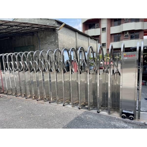 高172斜背半密式-伸縮電動門,咏達企業行