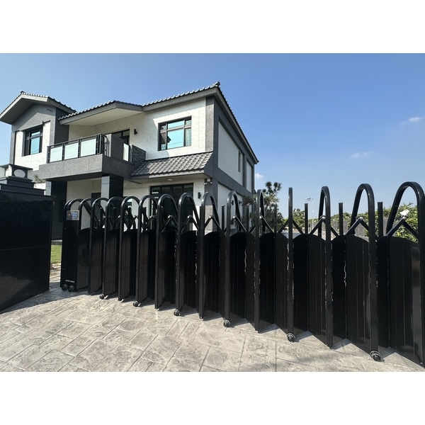 不銹鋼烤漆伸縮電動門