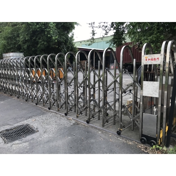 伸縮門透空式,咏達企業行