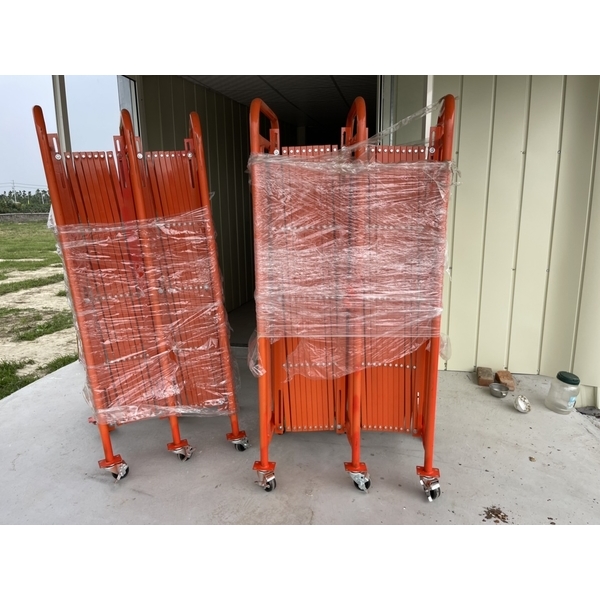 手拉式伸縮路柵門,咏達企業行