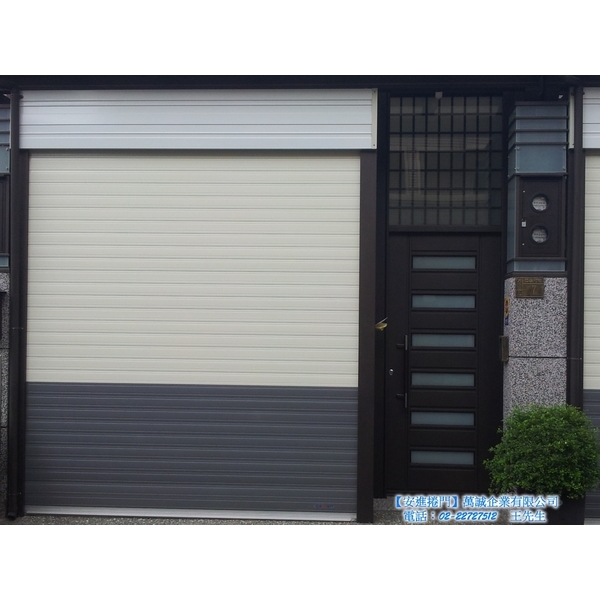 ９５鋁合金捲門