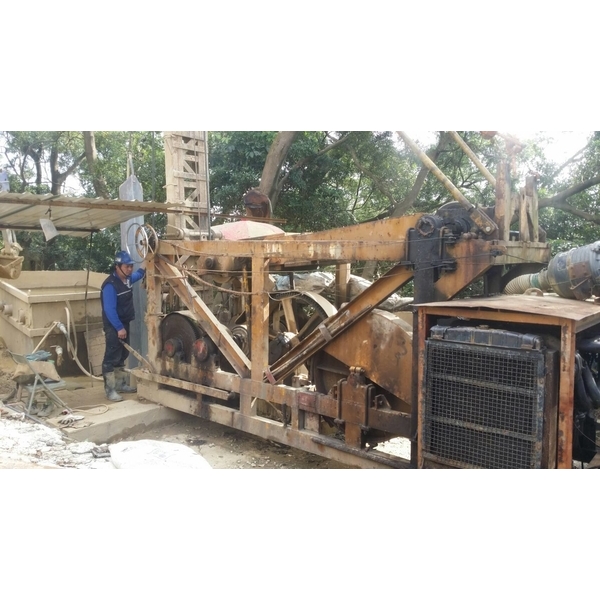 衝擊式鑚機施工-泉隆工程股份有限公司