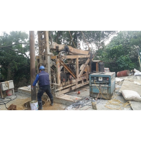 衝擊式鑚機施工,泉隆工程股份有限公司