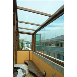 彰化黃公館頂樓陽台玻璃屋