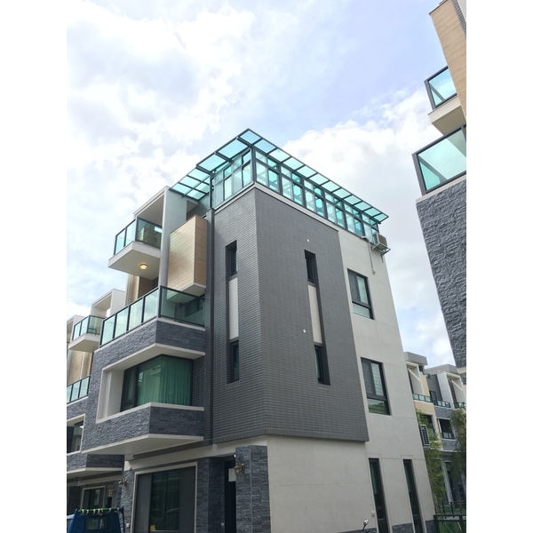 玻璃屋-北美鋼鋁有限公司