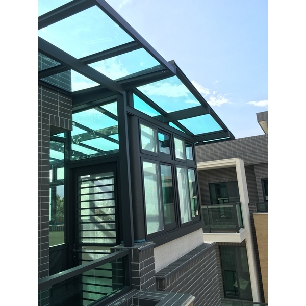 玻璃屋,北美鋼鋁有限公司