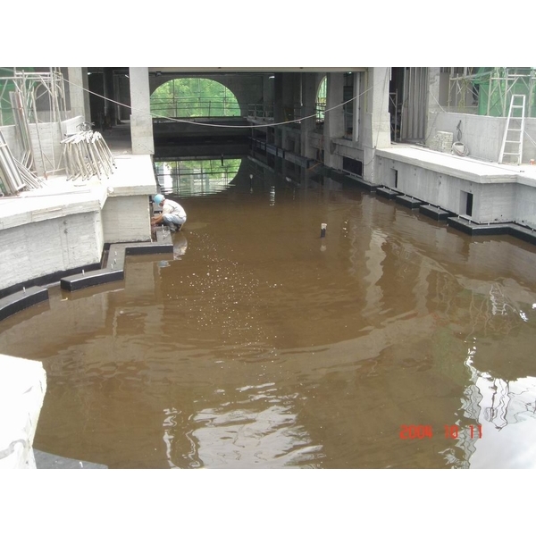 中庭游泳池防水試水驗收