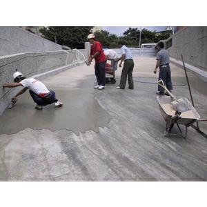 斜坡車耐磨地坪施工