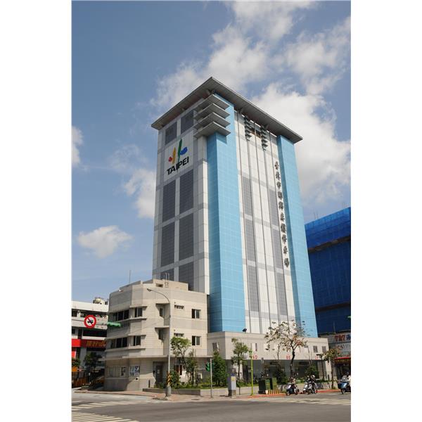 台北市停管處內湖317K01停車塔外裝工程,三和越工程有限公司