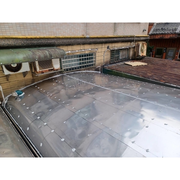 不鏽鋼遮雨棚-永振工程行