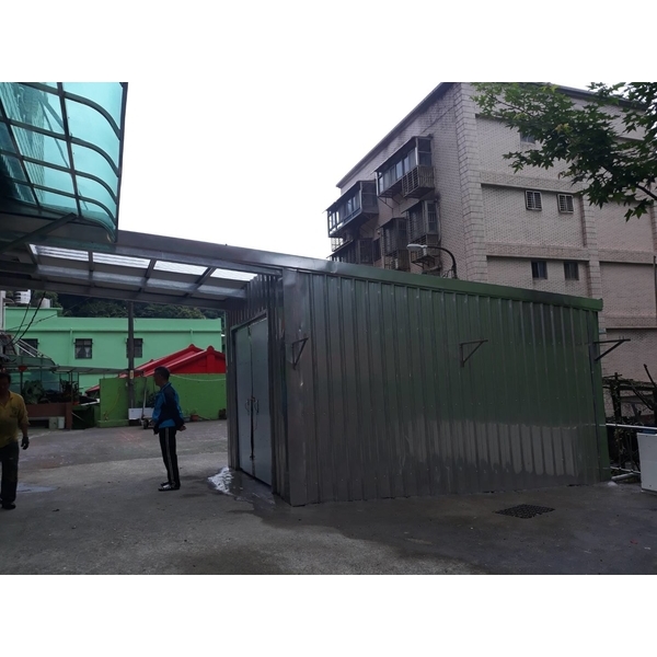 停車庫-永振工程行