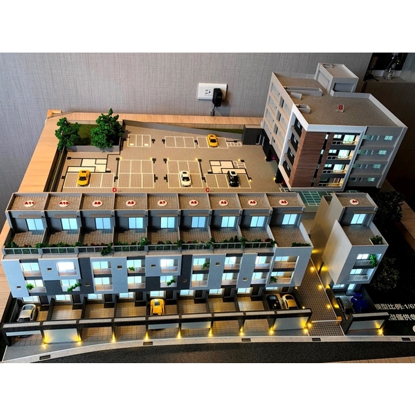 獨棟停車位建築