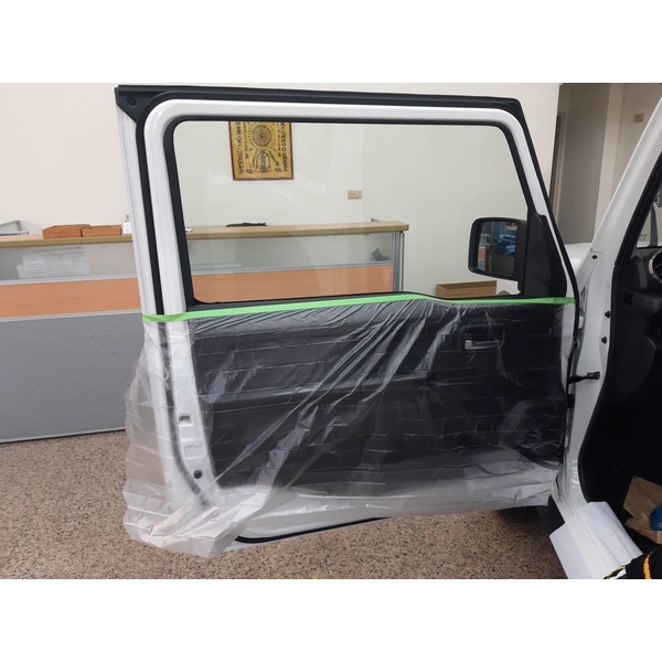 美力可汽車隔熱紙施工