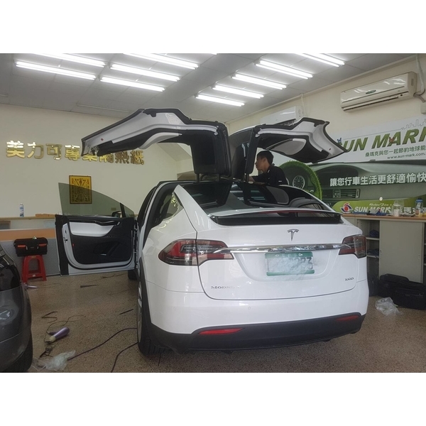 美力可汽車隔熱紙施工-美力可隔熱紙行