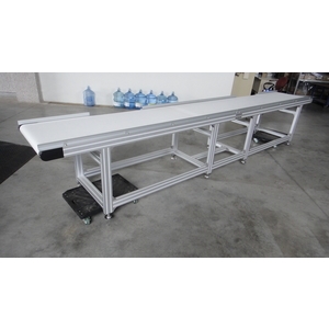 食品級白色皮帶輸送機,巨碩精機有限公司