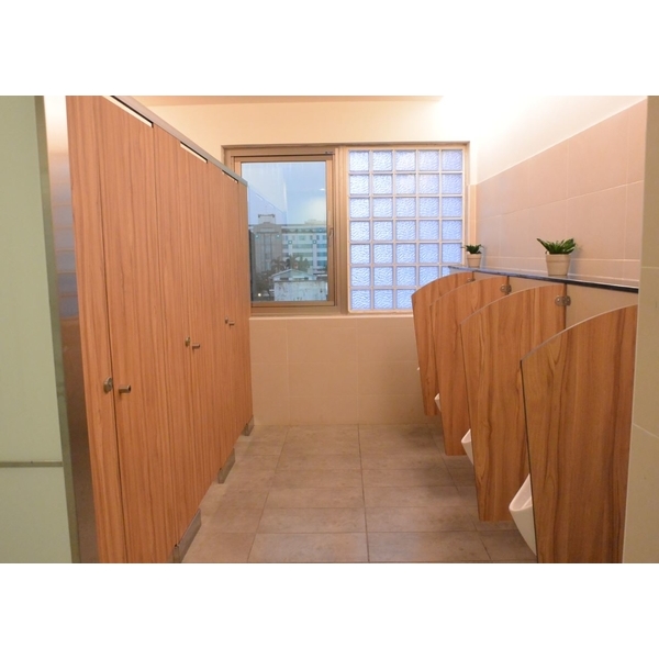 打造舒適 ● 溫馨公共廁所