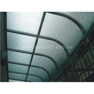 後院不鏽鋼採光罩+防盜窗