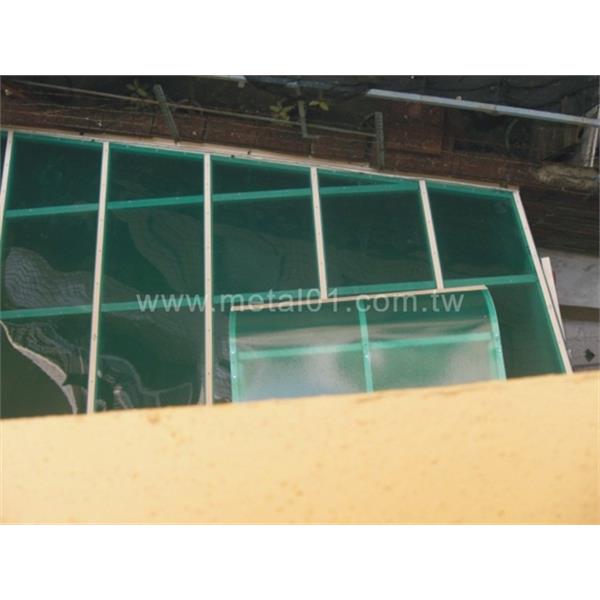 特殊地形採光罩施工,綠眾事業股份有限公司