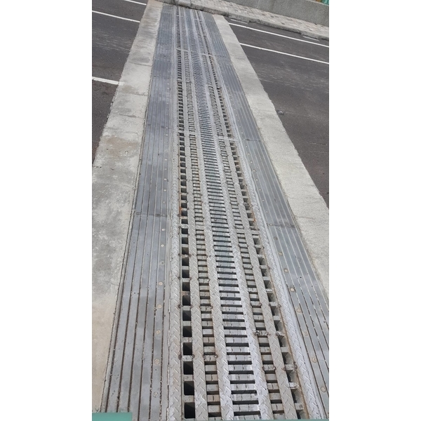 橋面伸縮縫工程,宏銓國際企業股份有限公司