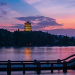 雷峰塔 - 廣東堅朗五金制品股份有限公司