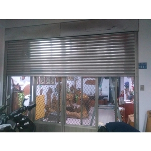 住家白鐵捲門維修