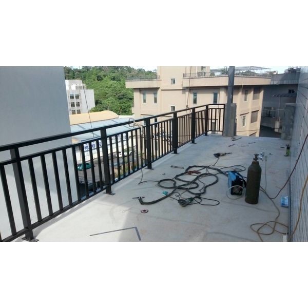 鐵欄杆,敦誠鐵器企業社