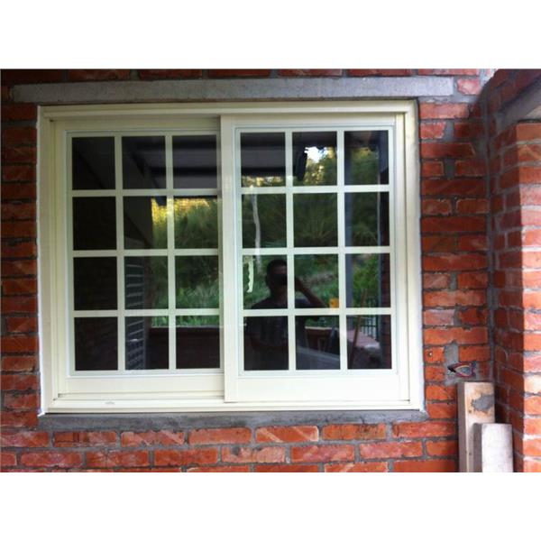 格子窗,鑫輝鋁業有限公司