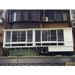 弧形陽台凸窗加置物箱 - 鑫輝鋁業有限公司