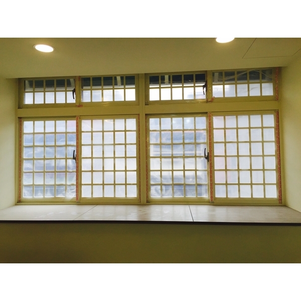 8mm玻璃+格子+5mm玻璃格子窗,鑫輝鋁業有限公司