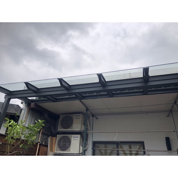 玻璃採光罩-鑫輝鋁業有限公司