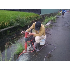 水泥鑽孔