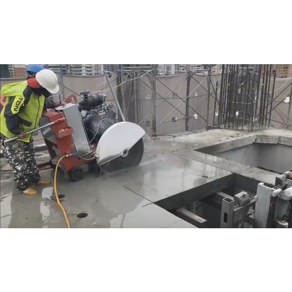 35P馬路切割機 樓板切割