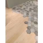 手刮木地板與花磚 - 玖居木業有限公司