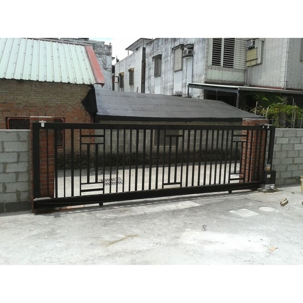 活動大門 活動大門,鑫鐵興企業社