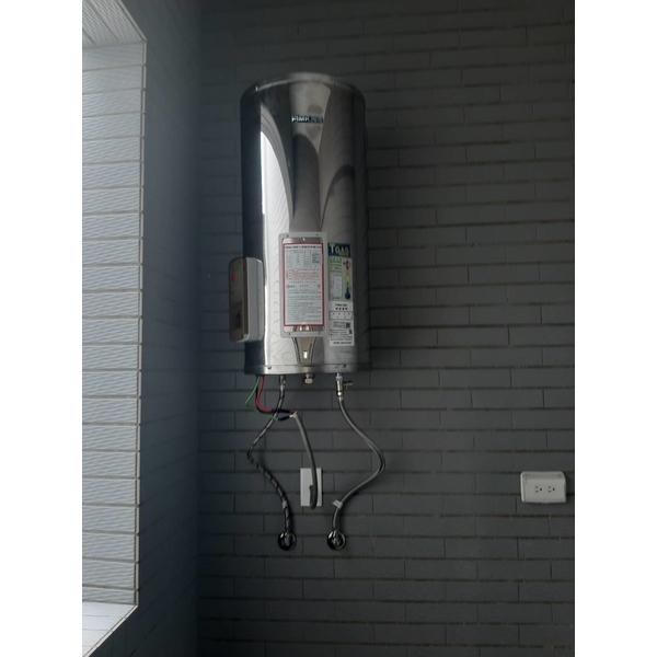 安裝吊扇.燈.電熱水器 6張