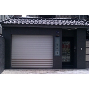 鋁合金捲門