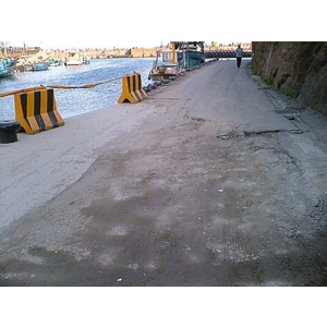 港口路損瀝青鋪設