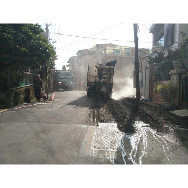 路面瀝青刨除工程 路面瀝青刨除工程,鈺川工程行