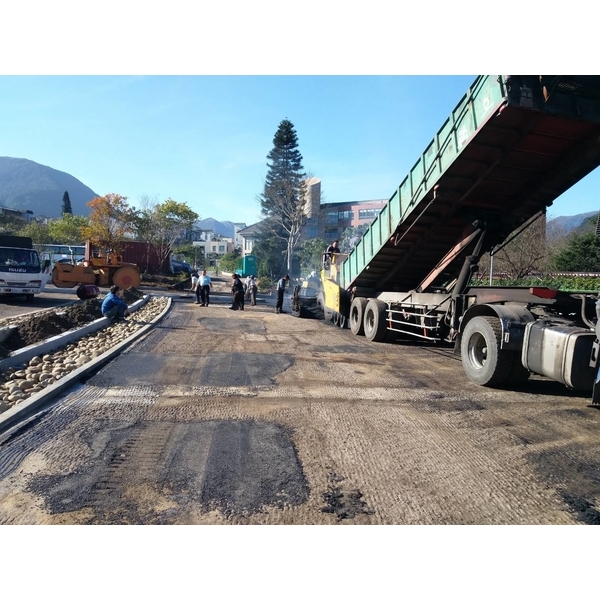 路面瀝青刨除工程 路面瀝青刨除工程,鈺川工程行