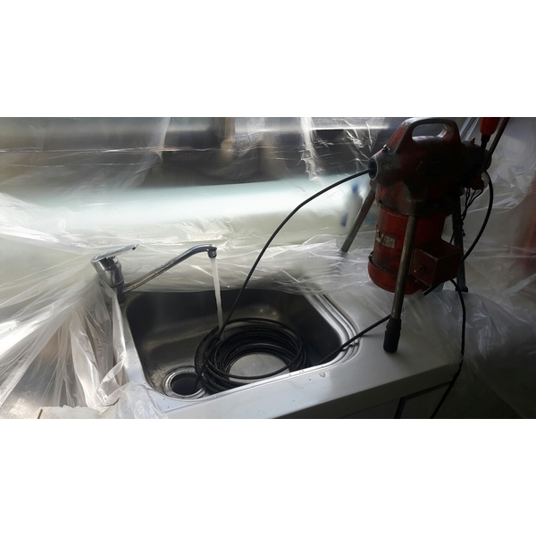 疏通廚房流理臺排水-世上衛生企業社