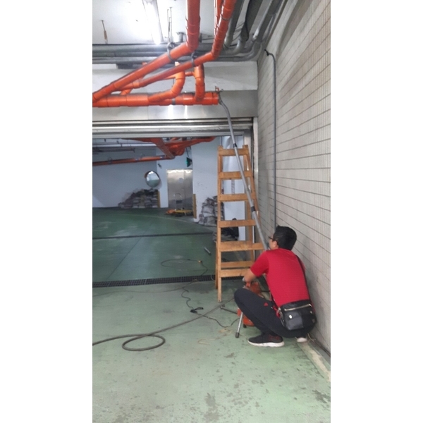 疏通水平吊管-世上衛生企業社