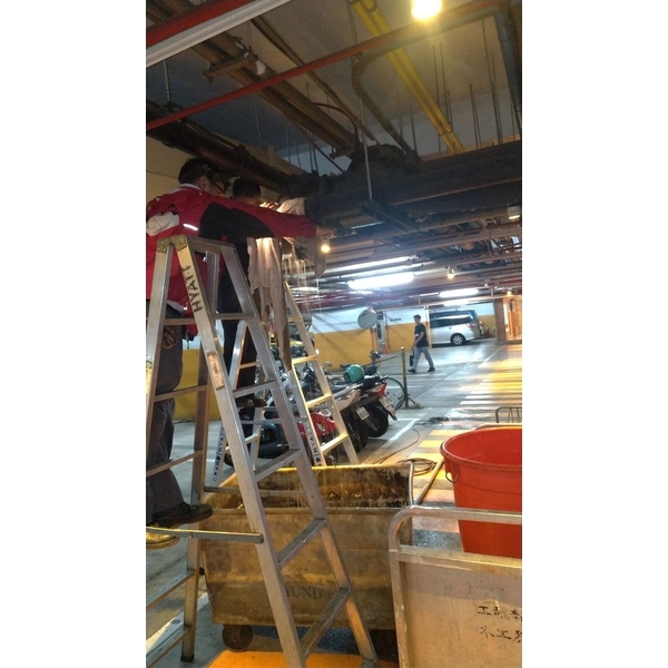 疏通汙廢水吊管 疏通汙廢水吊管-世上衛生企業社