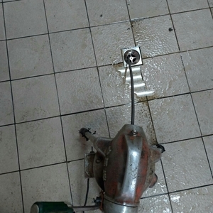 疏通廚房地板排水