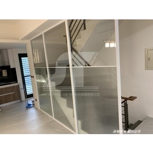 白框玻璃隔斷牆屏風,昕采玻璃有限公司